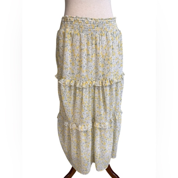 Lush Dresses & Skirts - Dainty yellow floral elastic waist tiered maxi skirt size M preowned prairie